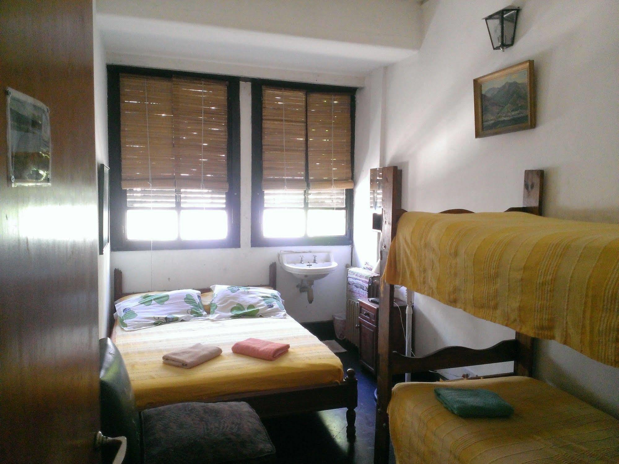 Quechua Guesthouse Hostel Rosario Funes Bagian luar foto